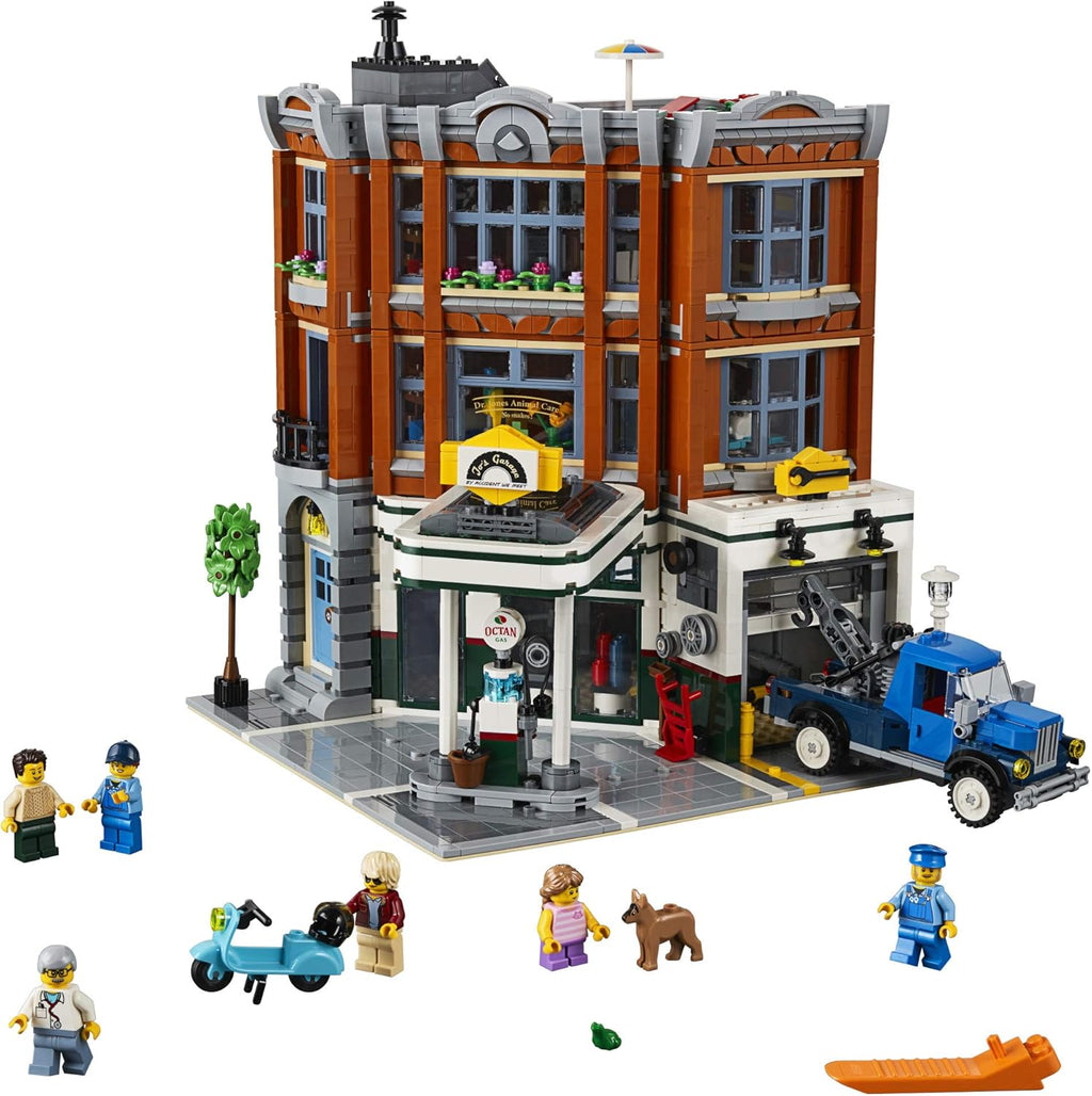 LEGO Creator Expert Corner Garage 10264 Building Kit (2569 Pieces)