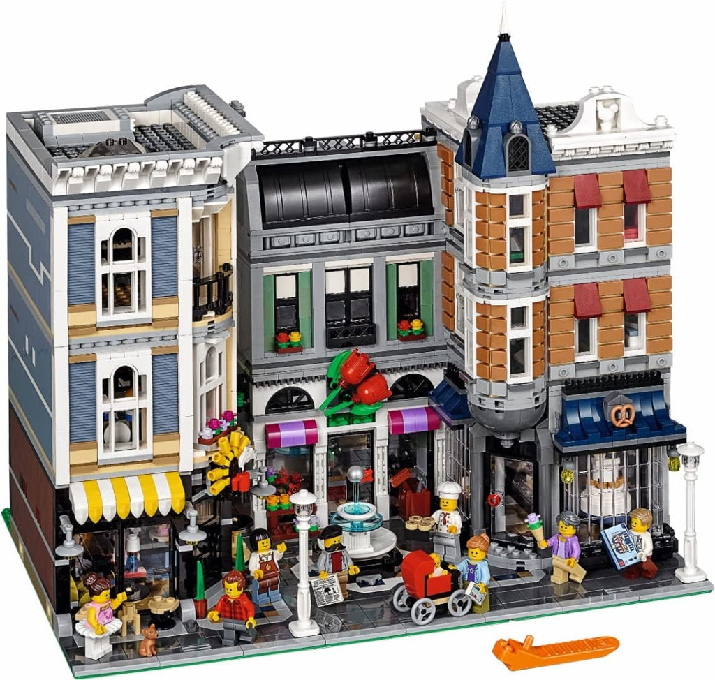 LEGO Creator Expert Assembly Square 10255 Building Kit (4002 Pieces)